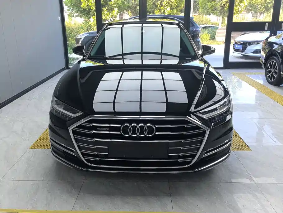Audi A8 — миниатюра 2