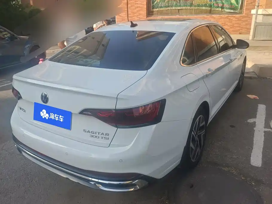 Volkswagen Sagitar — миниатюра 3