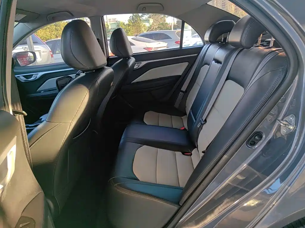 Geely Vision — миниатюра 17
