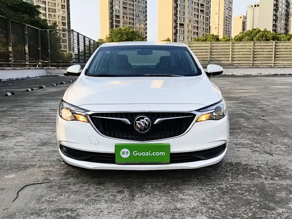 Buick Excelle — миниатюра 3