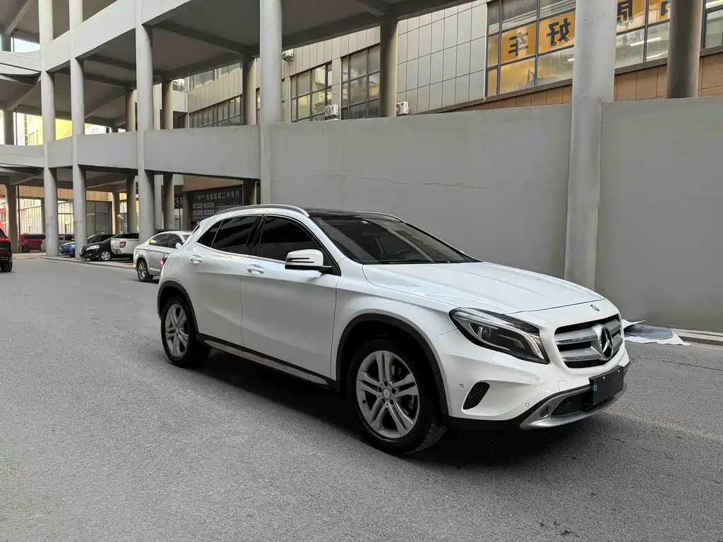 Mercedes-Benz GLA — миниатюра 3