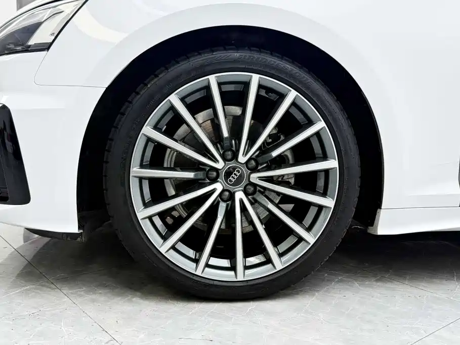 Audi A5 (Import) — миниатюра 3