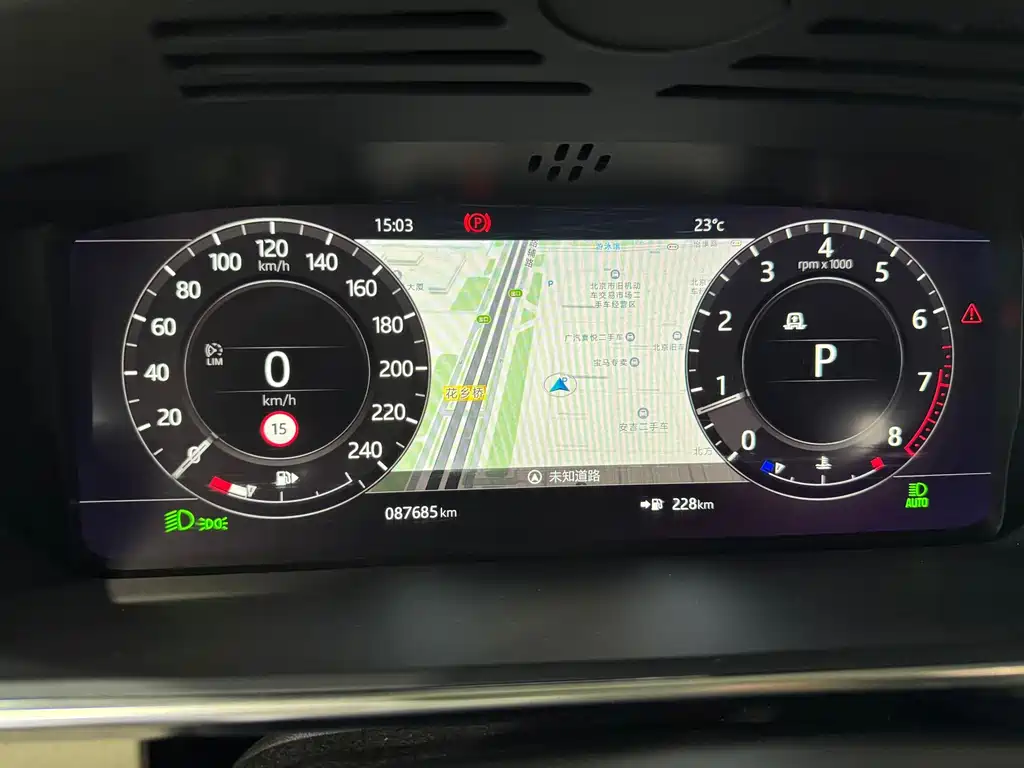 Land Rover Range Rover — миниатюра 26