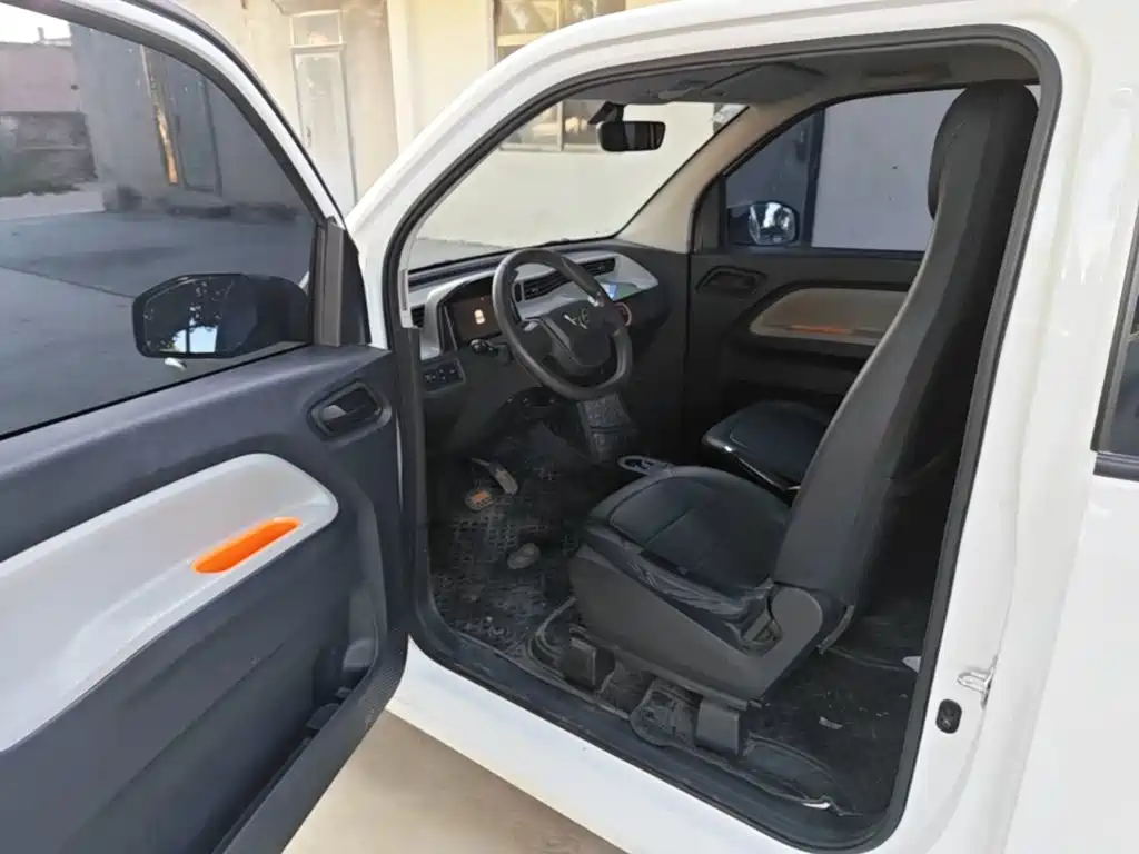 Wuling MINIEV — миниатюра 16