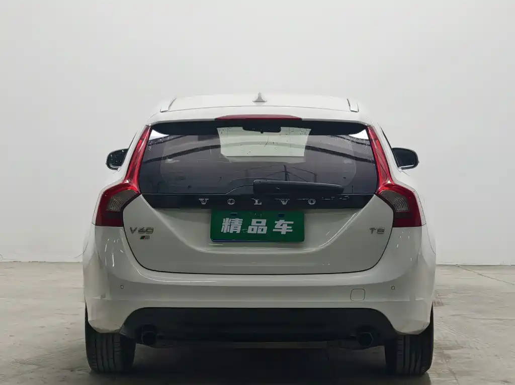 Volvo V60 — миниатюра 5