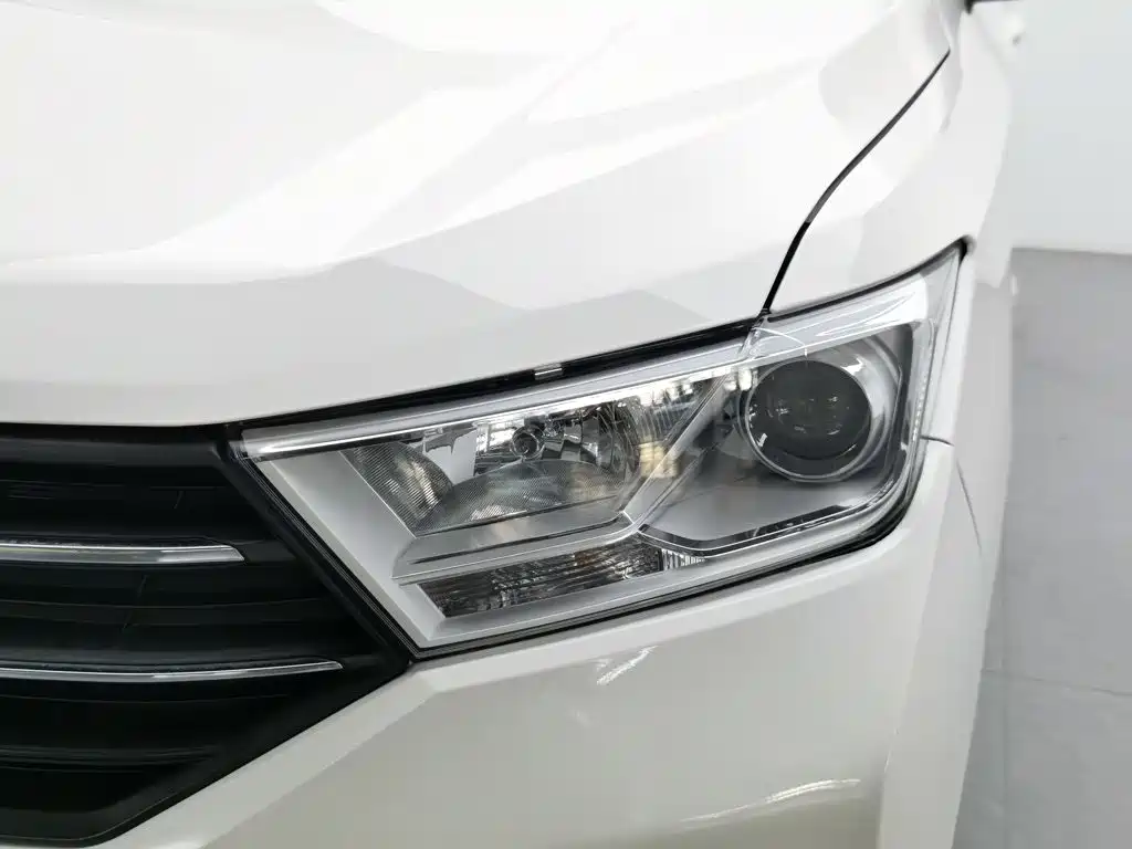 Wuling Hongguang — миниатюра 7