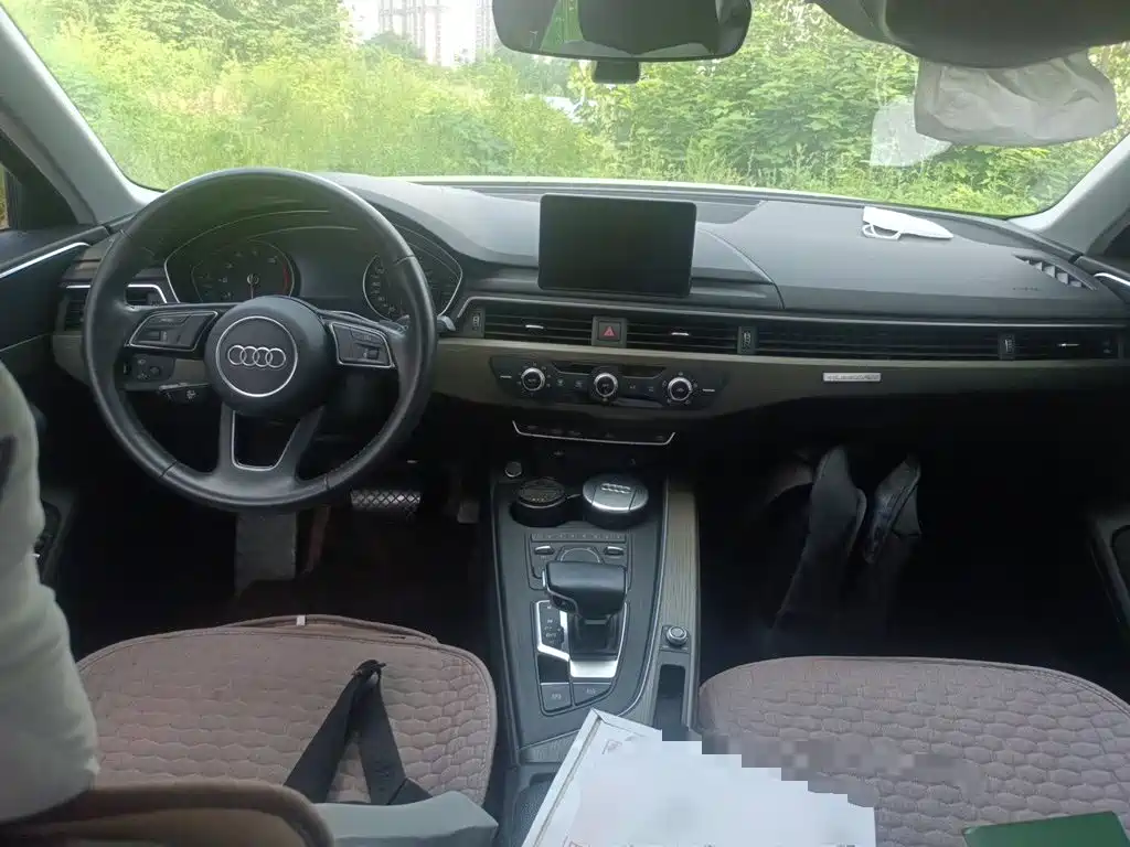 Audi A4L — миниатюра 10