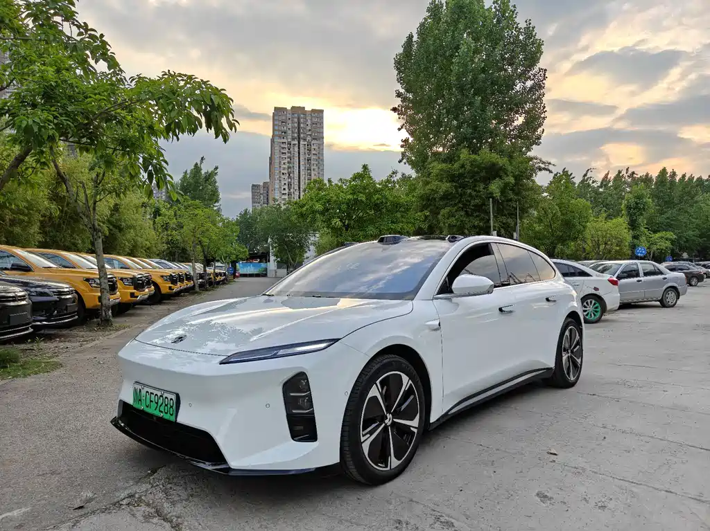 Nio ET5T 2025