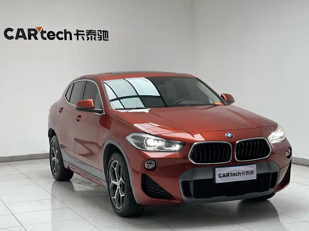 BMW X2
