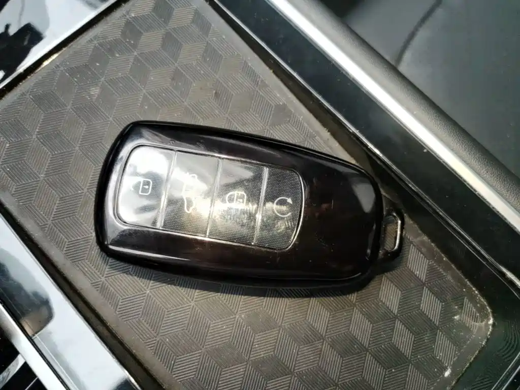 Chery Tiggo 8 — миниатюра 9