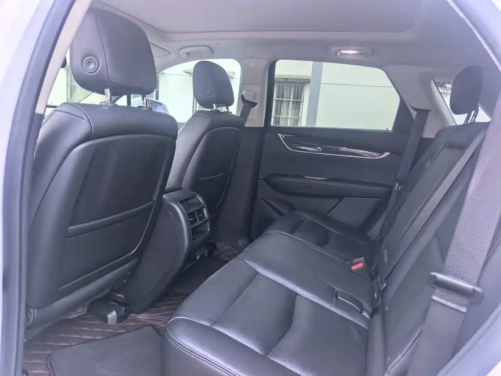Cadillac XT5 — миниатюра 17