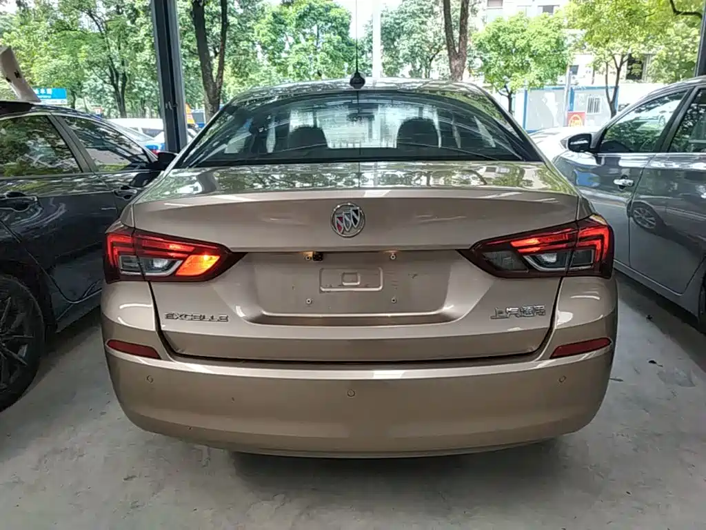 Buick Excelle — миниатюра 6