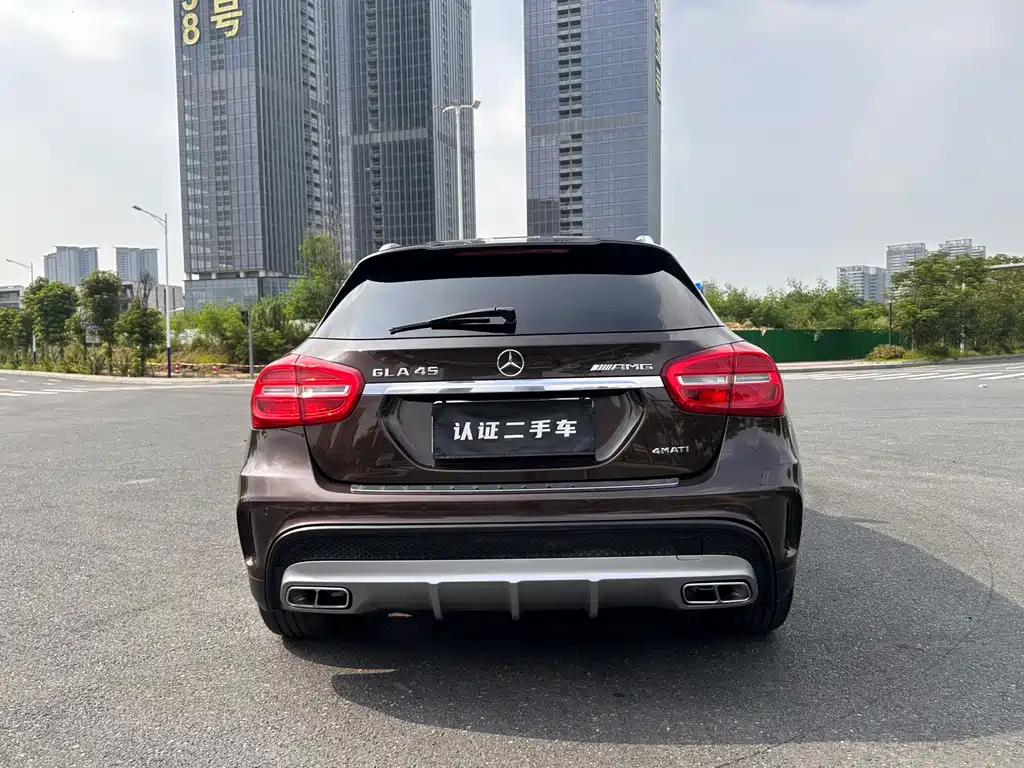 Mercedes-Benz GLA AMG — миниатюра 4