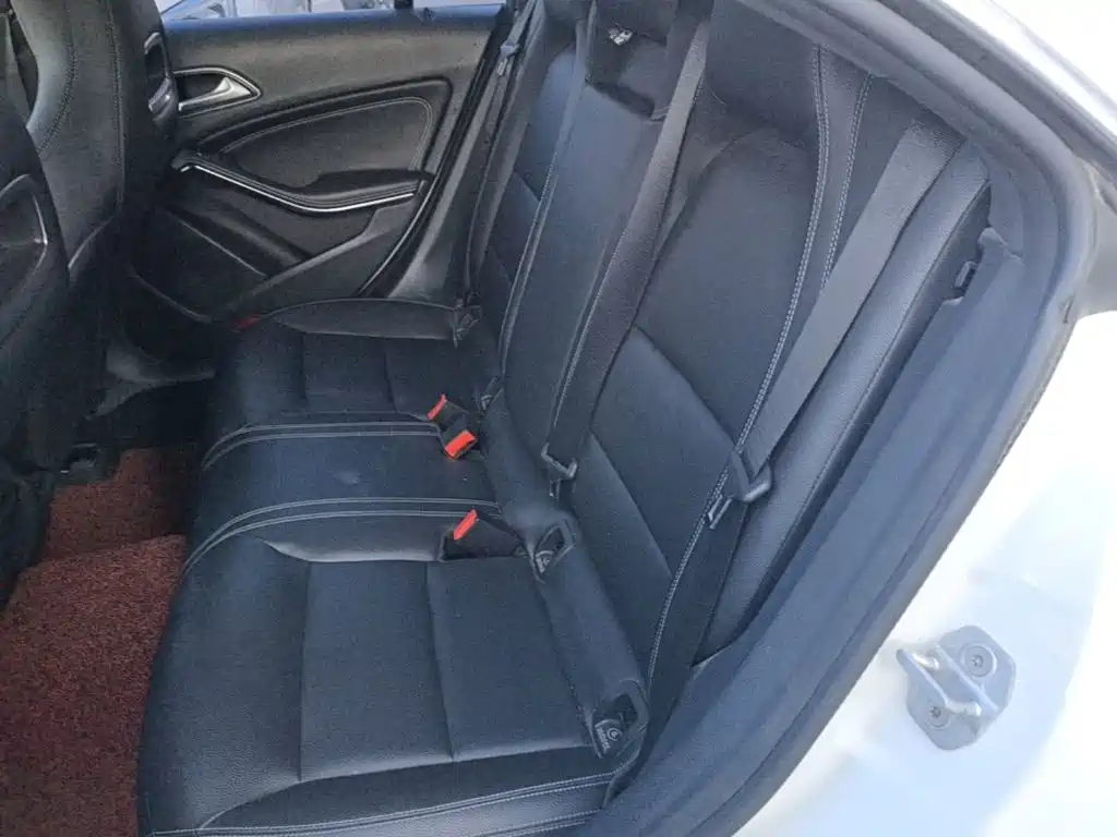 Mercedes-Benz CLA (Import) — миниатюра 17