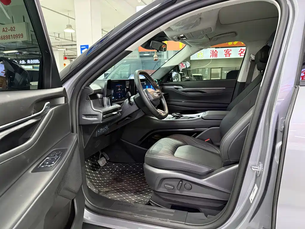 Ford Edge 2026 L 2.0T EcoBoost мест Luxury