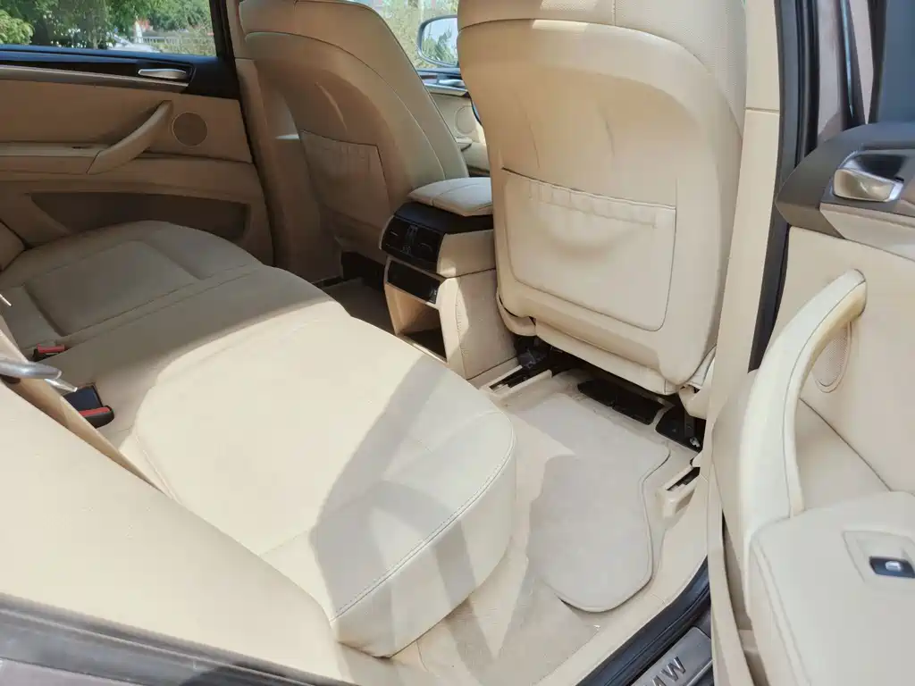 BMW X5 (Import) — миниатюра 12