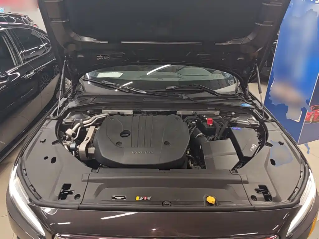Volvo S90 — миниатюра 20