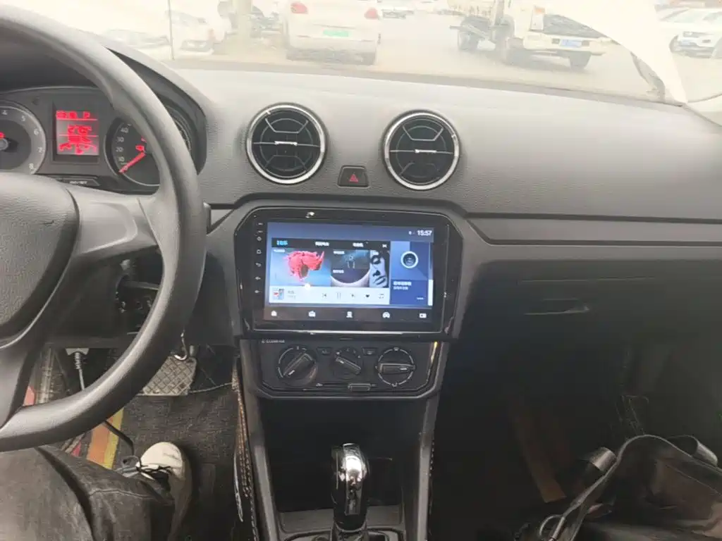 Volkswagen Jetta — миниатюра 13
