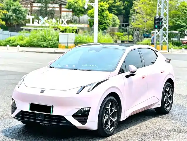 2025 Lynk & Co Z20