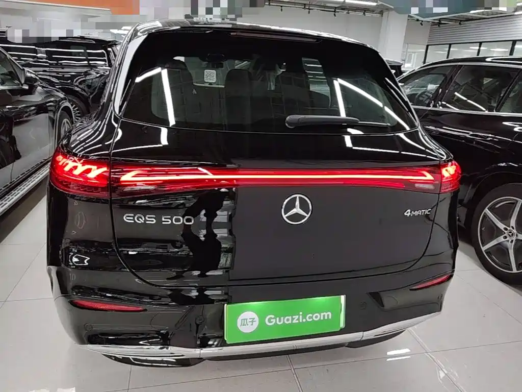 Mercedes-Benz EQS SUV — миниатюра 6