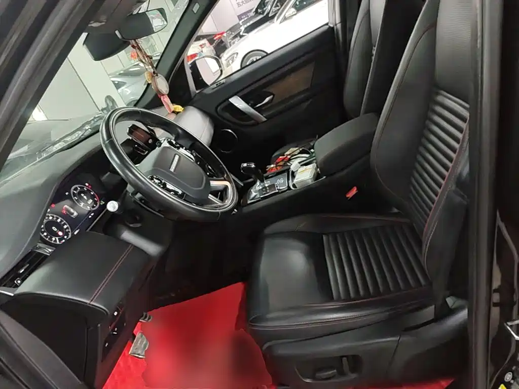 Land Rover Discovery Sport — миниатюра 15
