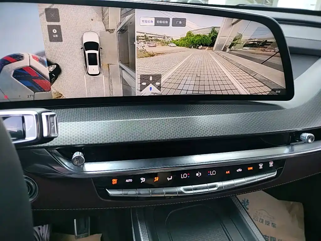 Cadillac XT5 — миниатюра 13