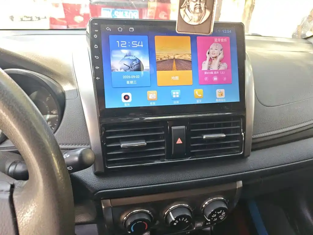 Toyota Yaris L — миниатюра 14