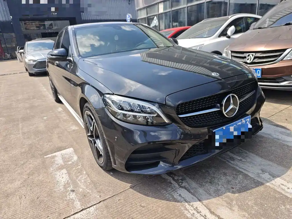 Mercedes-Benz C-Class — миниатюра 4