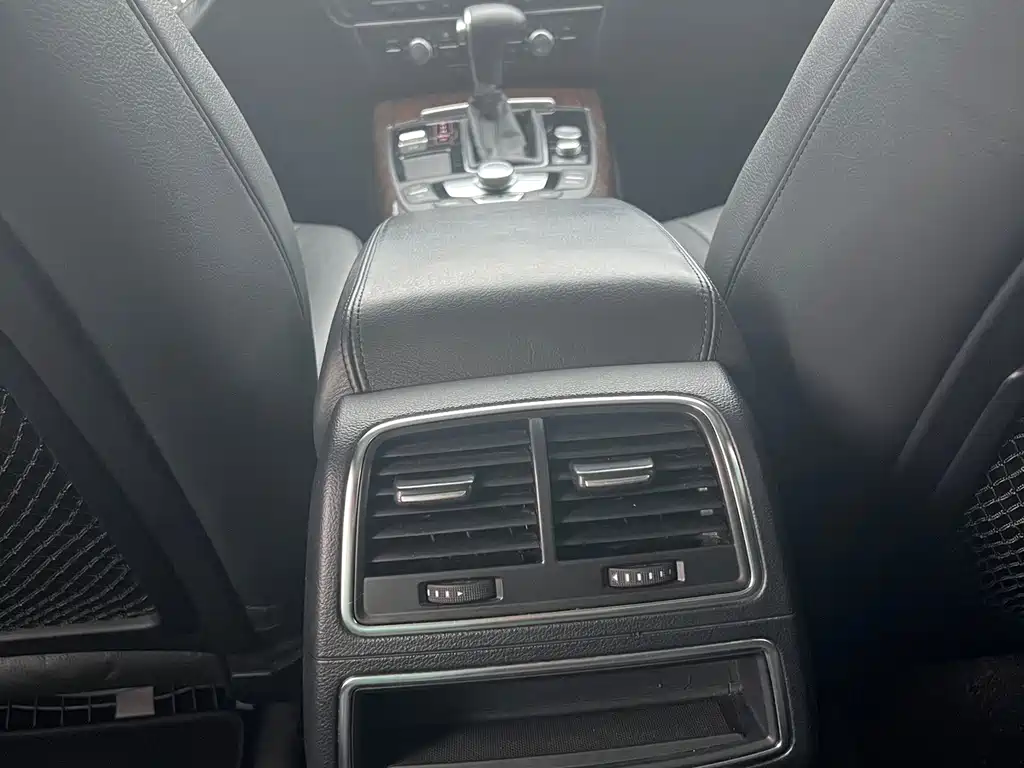 Audi A6L — миниатюра 14
