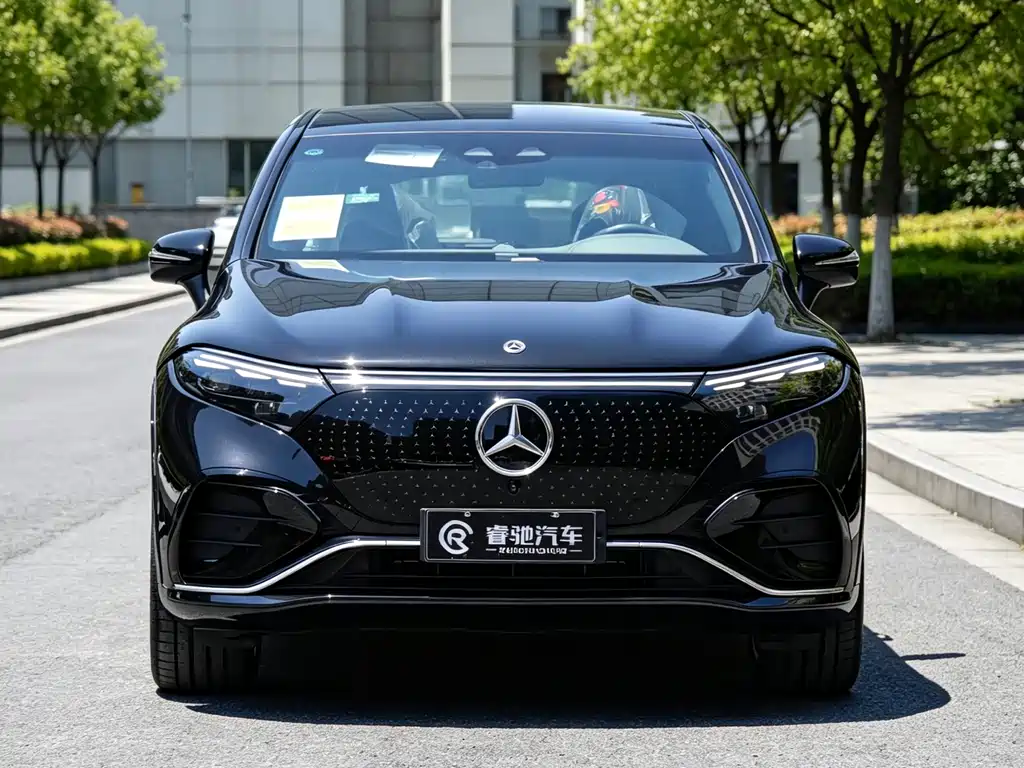 Mercedes-Benz EQS SUV — миниатюра 2