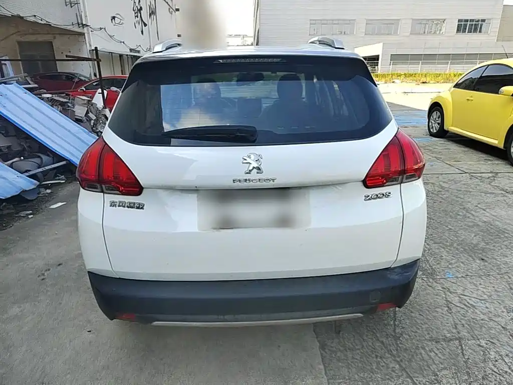 Peugeot 2008 — миниатюра 6