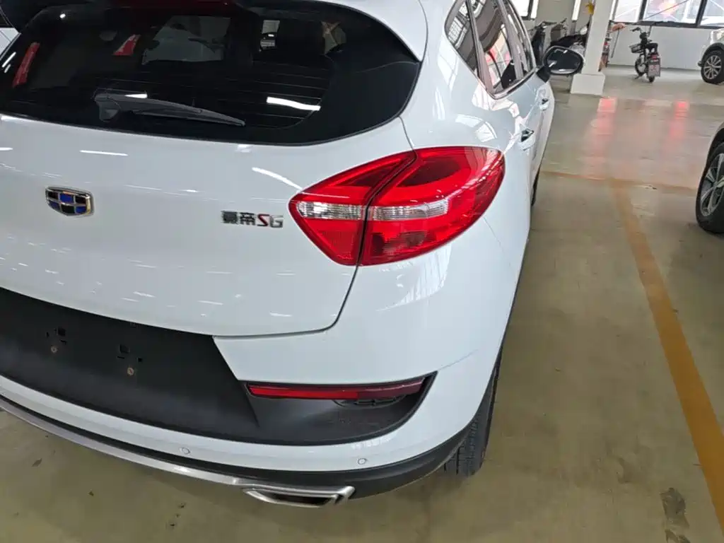 Geely Emgrand GS — миниатюра 8