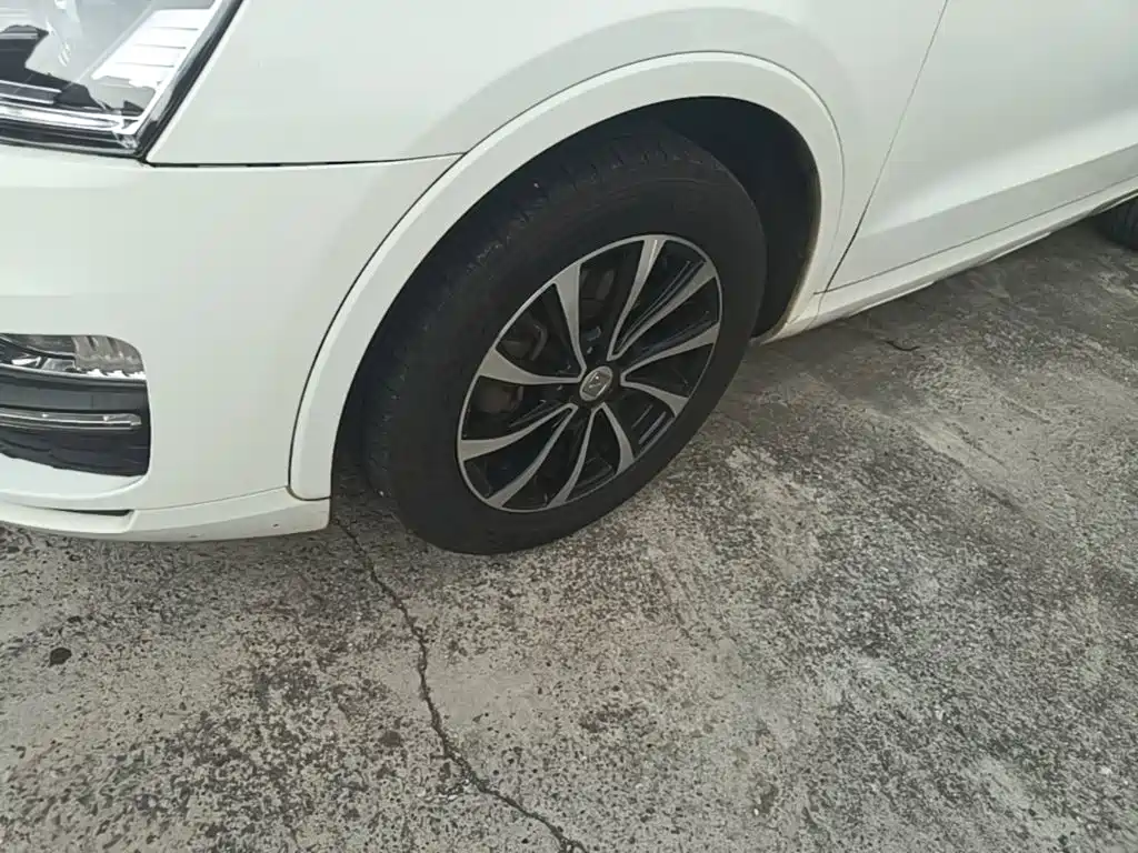 Zotye Zotye SR7 — миниатюра 23