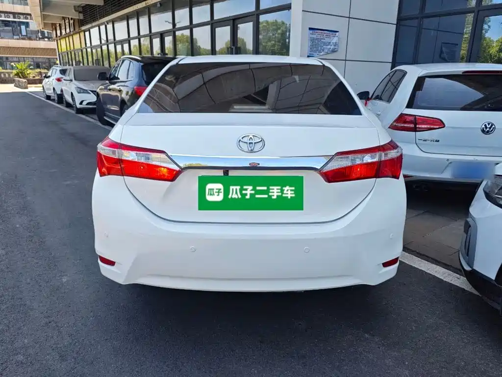 Toyota Corolla — миниатюра 6