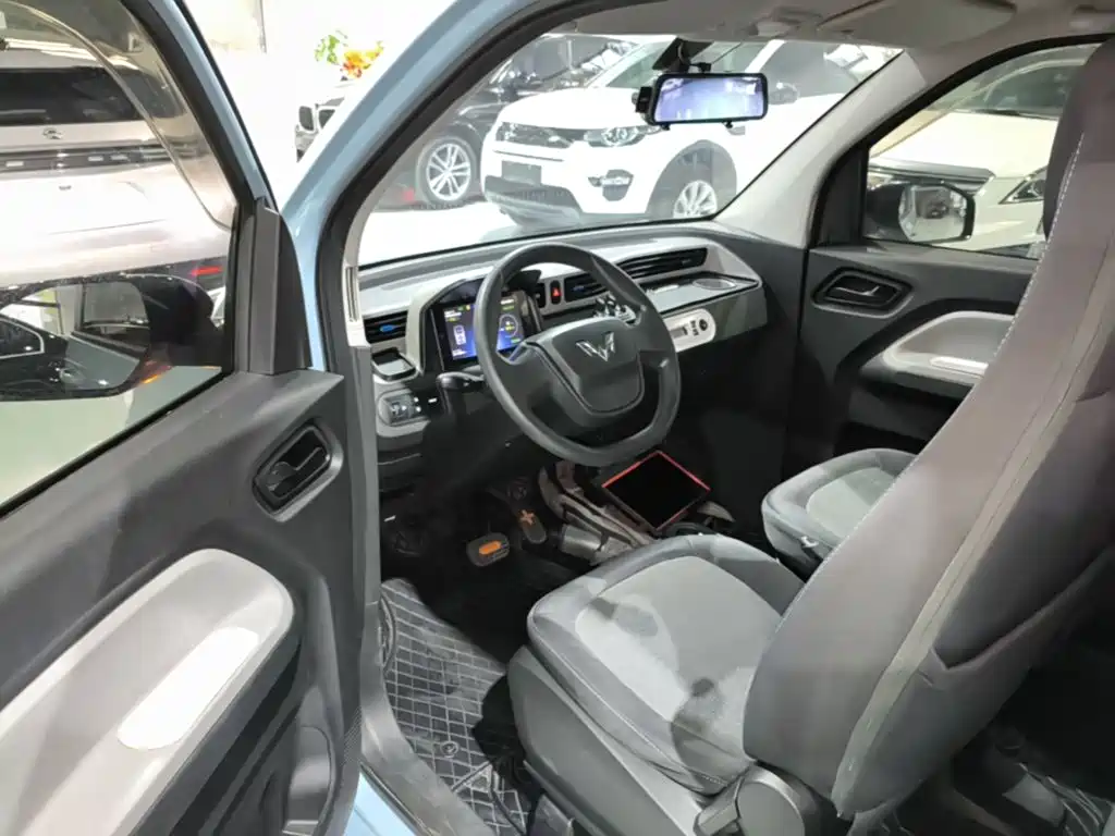 Wuling MINIEV — миниатюра 16