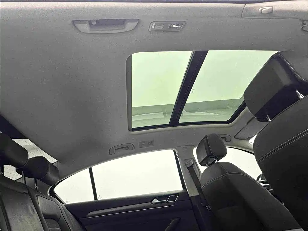 Volkswagen Magotan — миниатюра 23