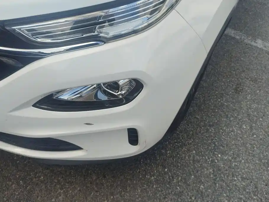 BAIC EX3 — миниатюра 5