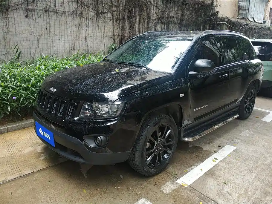 Jeep Compass (Import) 2013