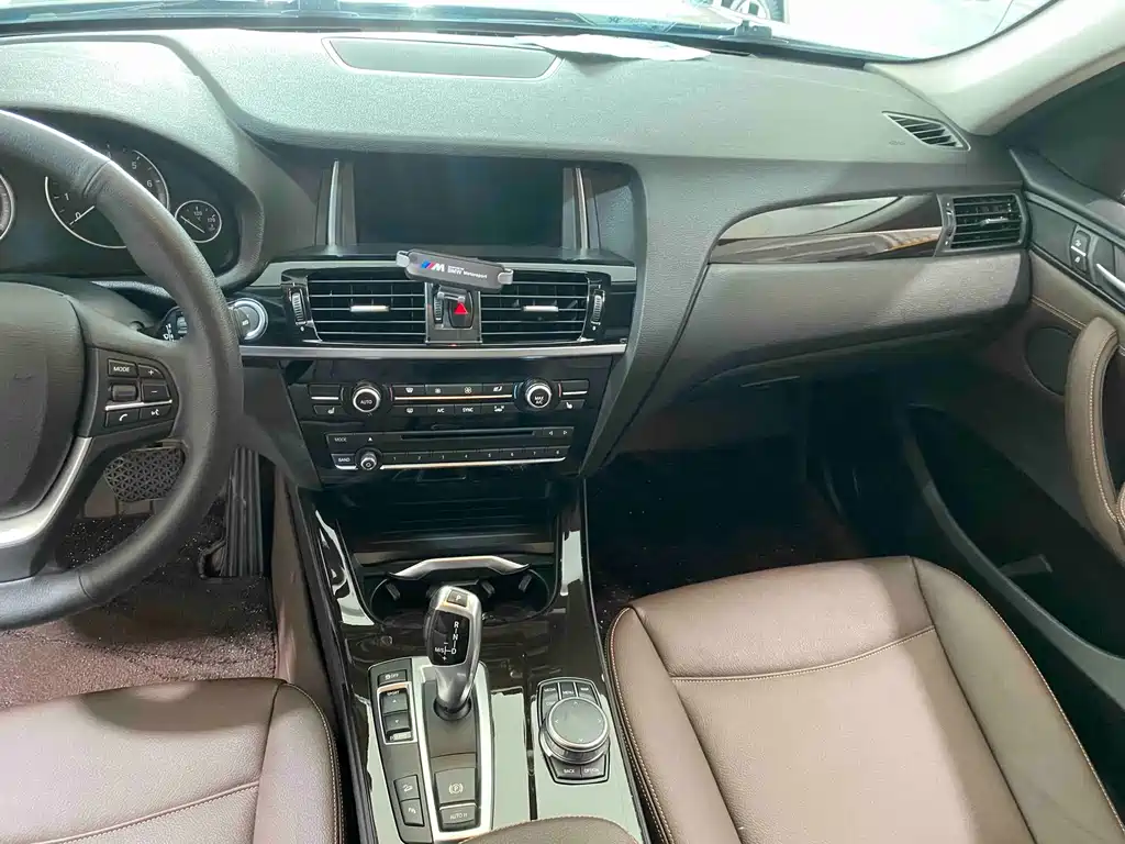 BMW X3 (Import) — миниатюра 7