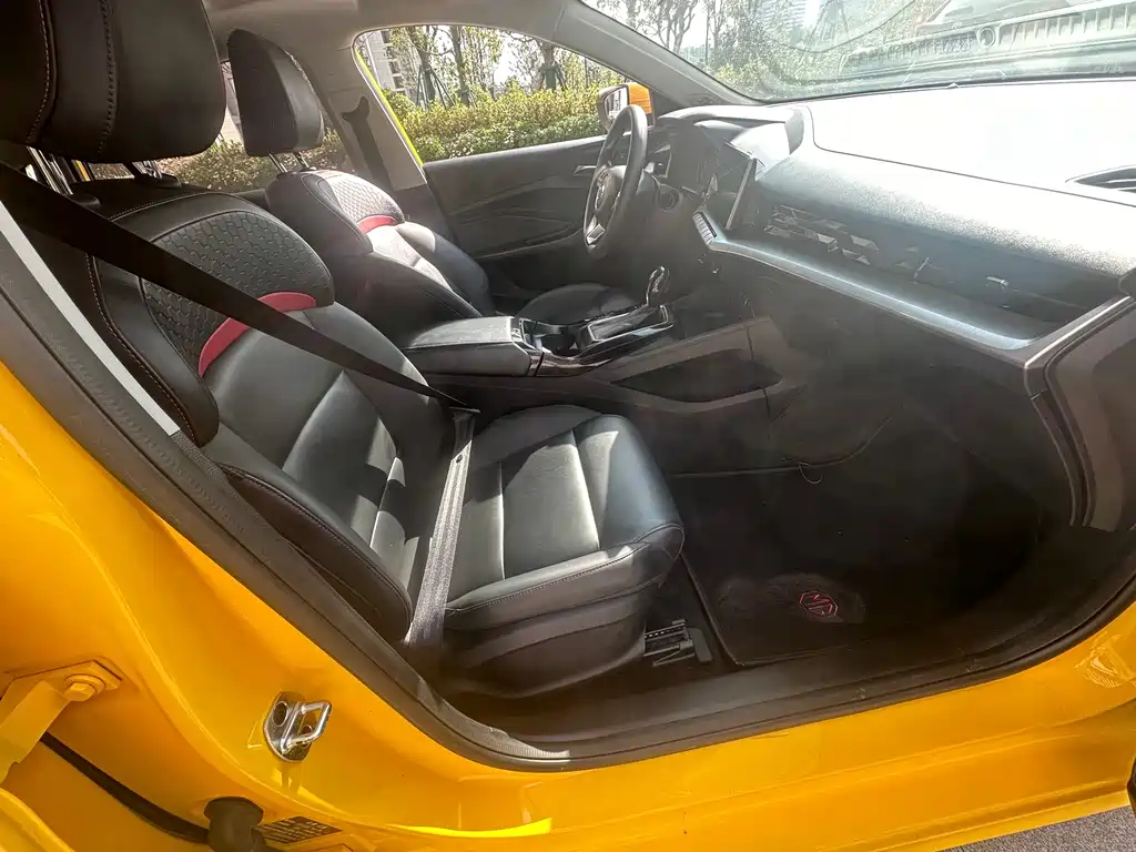 MG MG5 — миниатюра 8