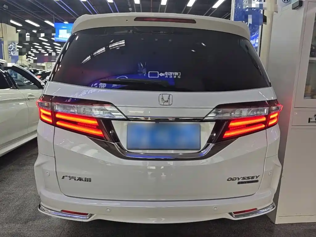 Honda Odyssey — миниатюра 6