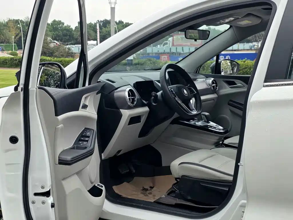 BYD Yuan Pro — миниатюра 9