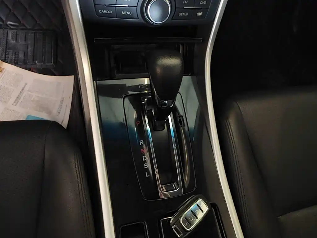 Honda Accord — миниатюра 14