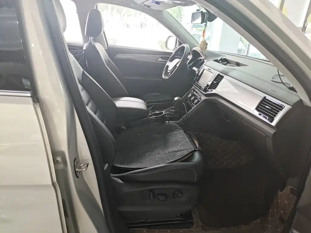 Volkswagen Teramont — миниатюра 25