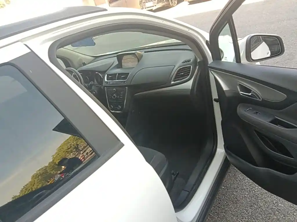 Buick Encore — миниатюра 11