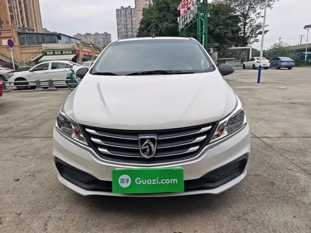 Baojun 310 — миниатюра 3