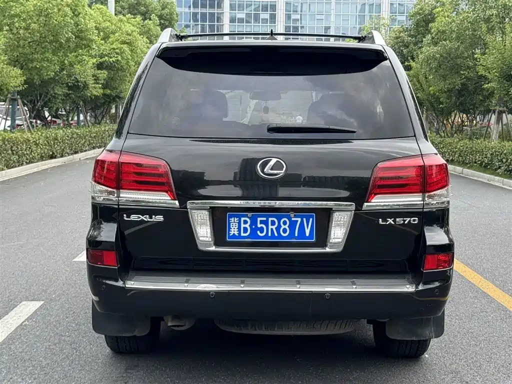 Lexus LX 2013 570