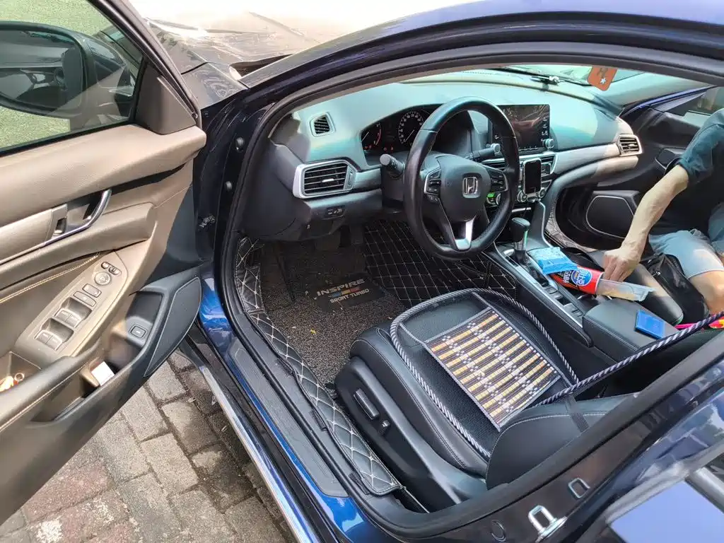 Honda Inspire — миниатюра 12