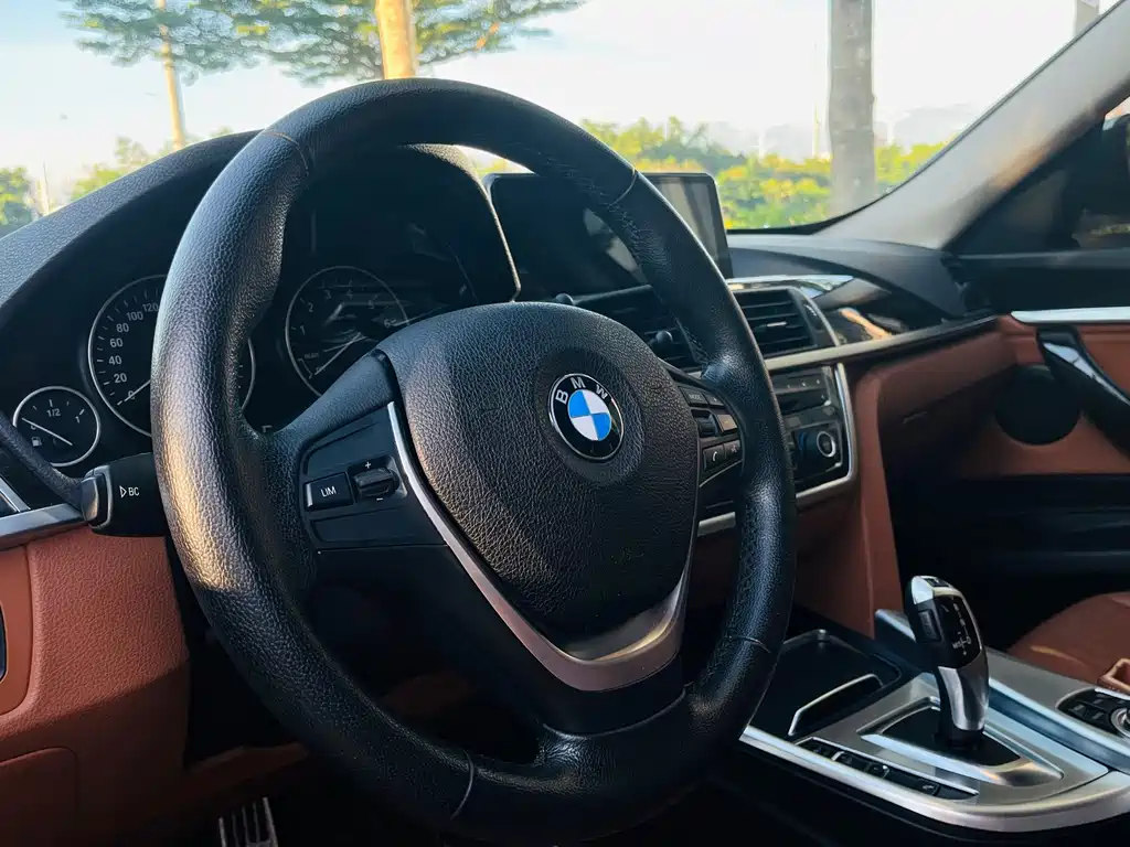 BMW 3 Series GT — миниатюра 16