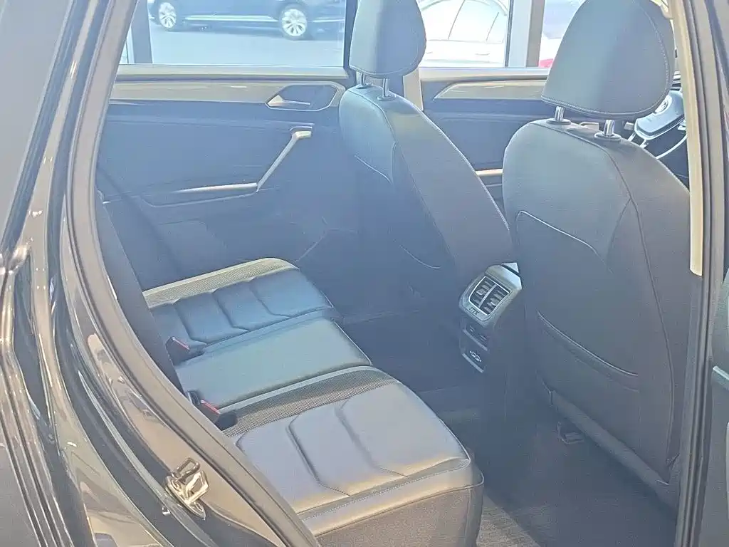 Volkswagen Tayron — миниатюра 11